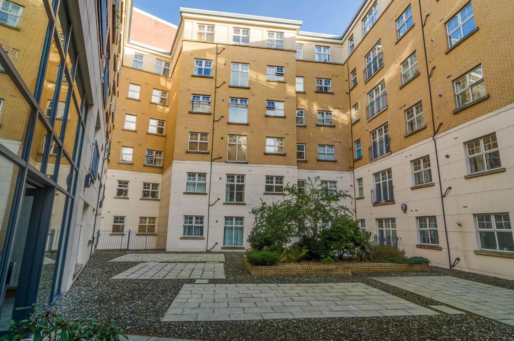 Central Belfast Apartments Alfred Street Exterior foto